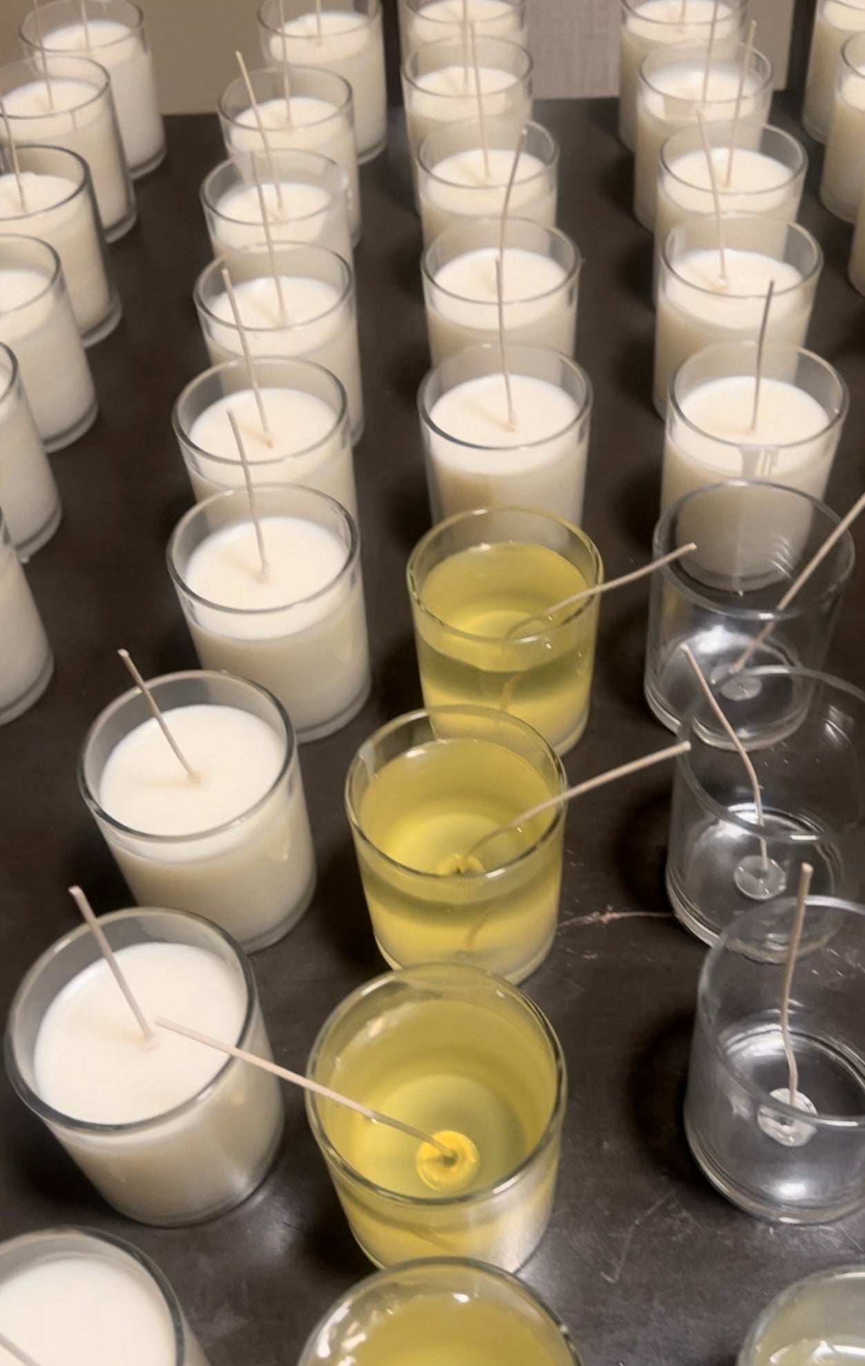 10 OZ Glass Candles - Soy wax with essential oils. Choose your scent. Cheap Bulk Pricing - 10 Jars